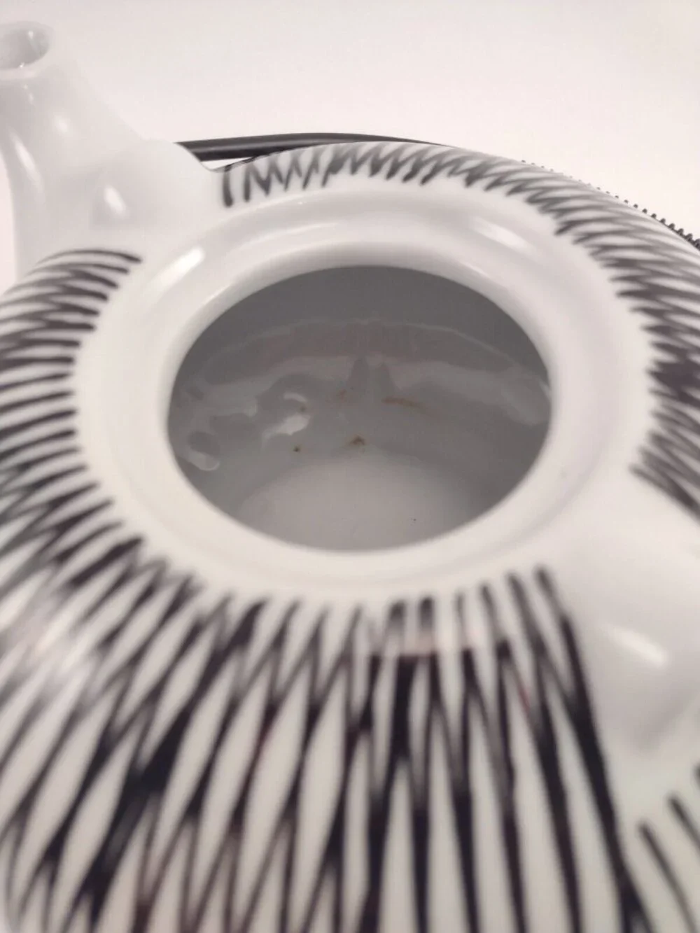 PIER 1 TEAPOT Akina Porcelain Black & White Tea Hand Painted Abstract Ceramic